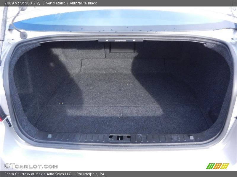 Silver Metallic / Anthracite Black 2009 Volvo S80 3.2
