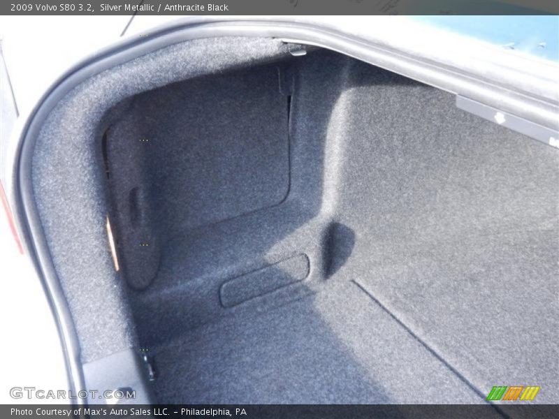 Silver Metallic / Anthracite Black 2009 Volvo S80 3.2