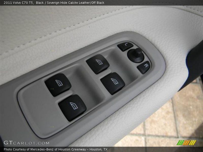 Black / Soverign Hide Calcite Leather/Off Black 2011 Volvo C70 T5