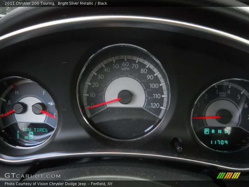 Bright Silver Metallic / Black 2011 Chrysler 200 Touring