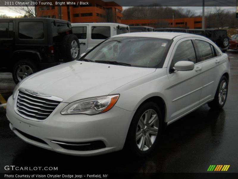Bright White / Black 2011 Chrysler 200 Touring