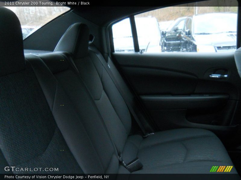 Bright White / Black 2011 Chrysler 200 Touring