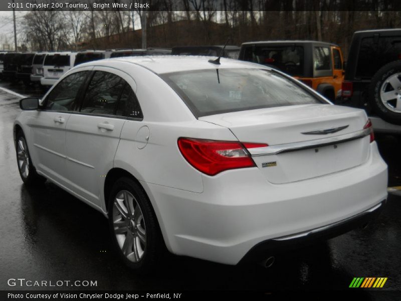 Bright White / Black 2011 Chrysler 200 Touring