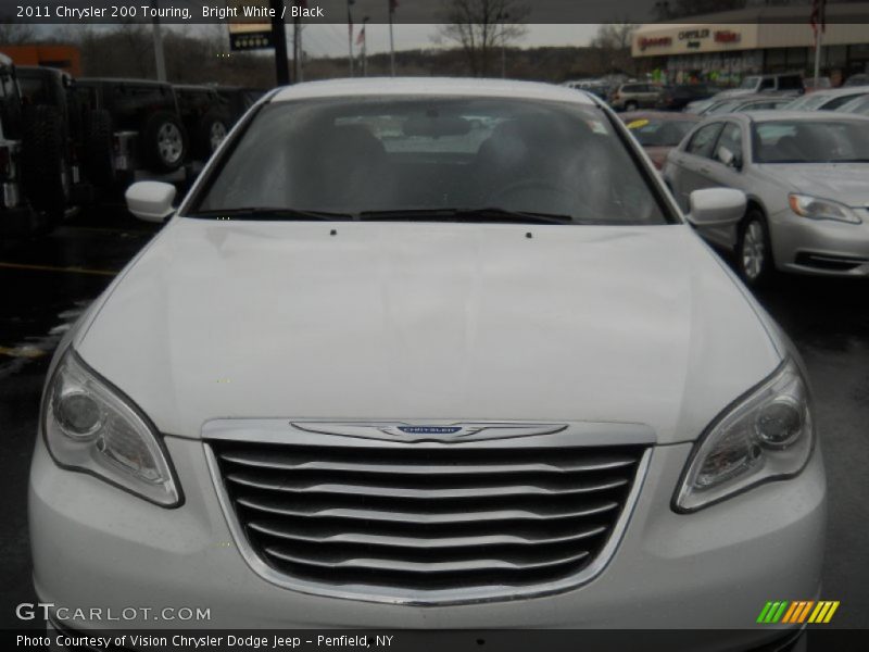 Bright White / Black 2011 Chrysler 200 Touring