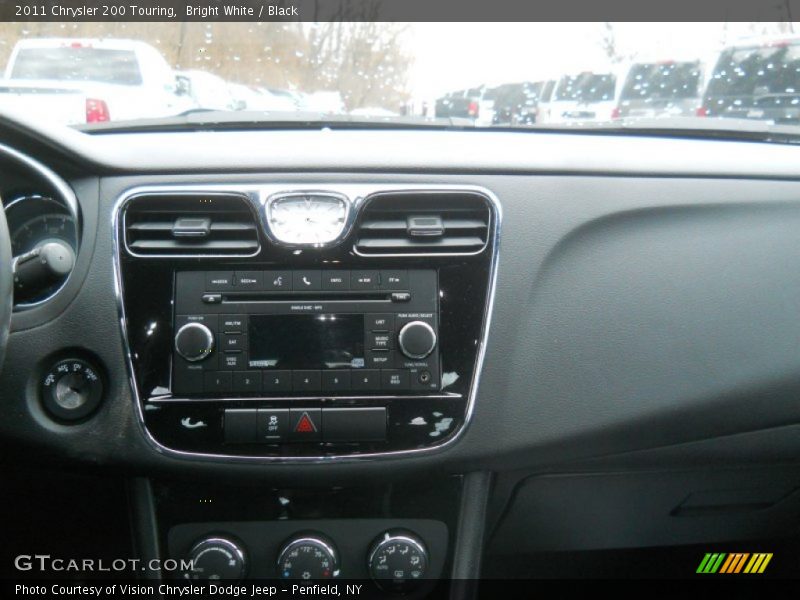 Bright White / Black 2011 Chrysler 200 Touring