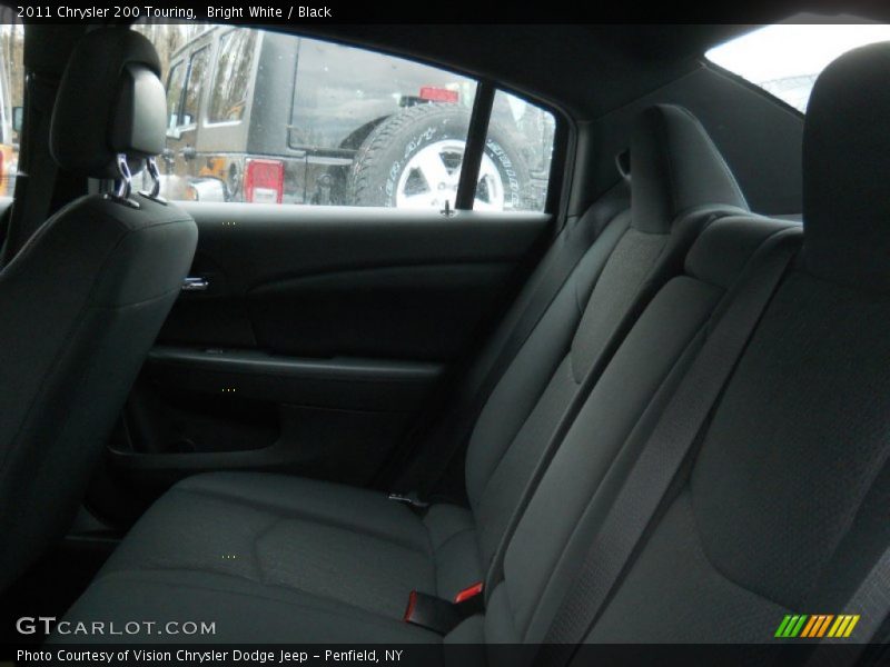 Bright White / Black 2011 Chrysler 200 Touring