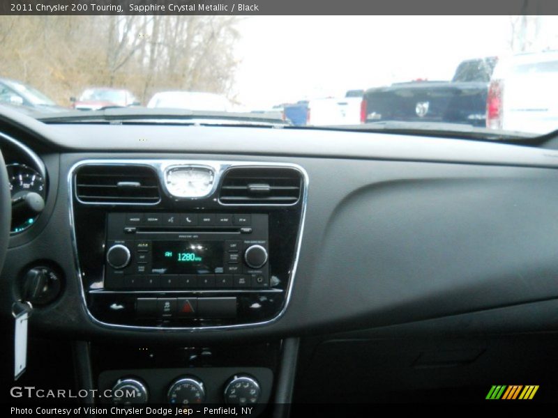 Sapphire Crystal Metallic / Black 2011 Chrysler 200 Touring