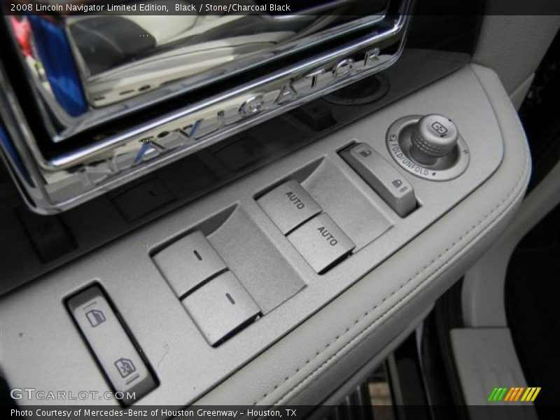 Black / Stone/Charcoal Black 2008 Lincoln Navigator Limited Edition