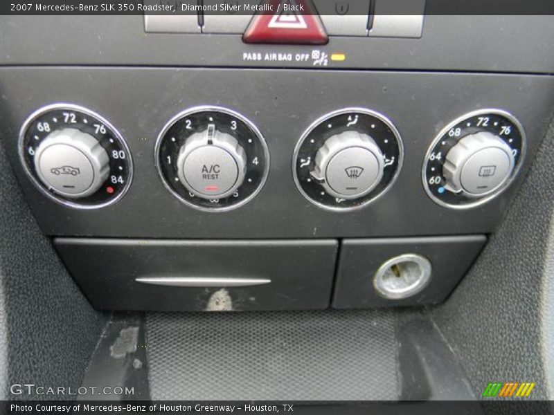 Controls of 2007 SLK 350 Roadster