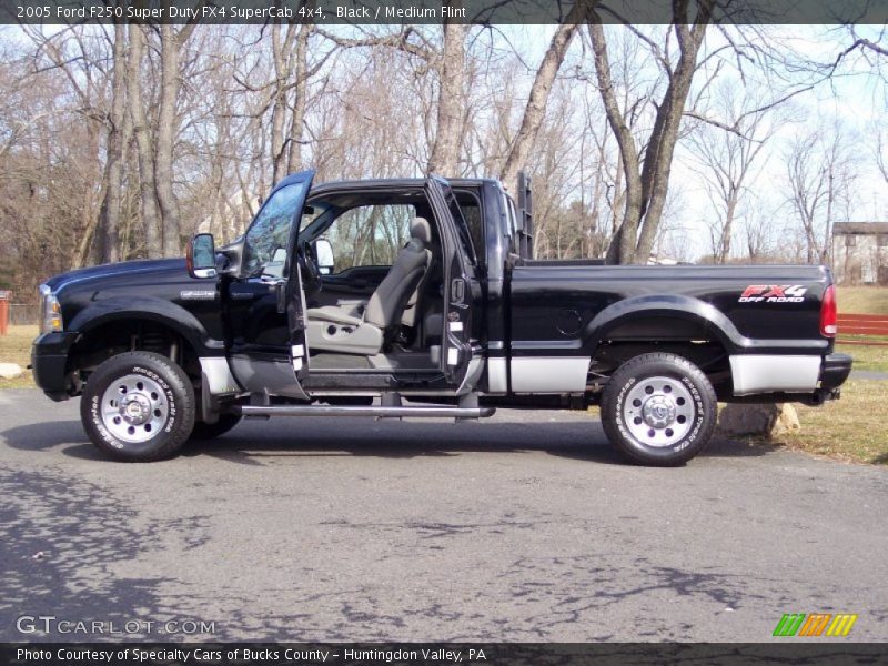 Black / Medium Flint 2005 Ford F250 Super Duty FX4 SuperCab 4x4