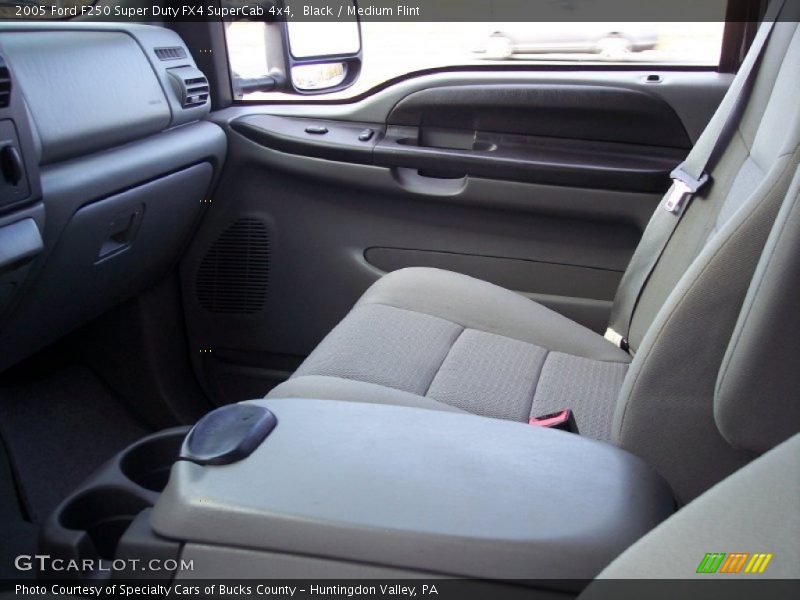 Black / Medium Flint 2005 Ford F250 Super Duty FX4 SuperCab 4x4