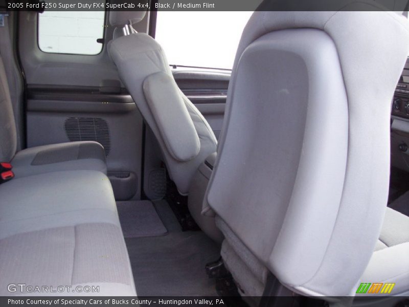 Black / Medium Flint 2005 Ford F250 Super Duty FX4 SuperCab 4x4