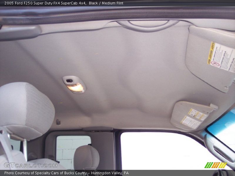 Black / Medium Flint 2005 Ford F250 Super Duty FX4 SuperCab 4x4