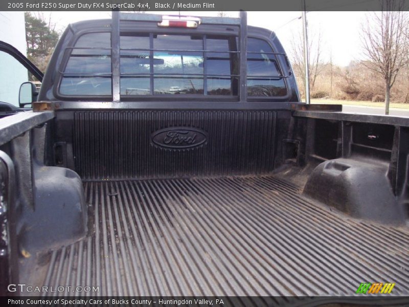 Black / Medium Flint 2005 Ford F250 Super Duty FX4 SuperCab 4x4