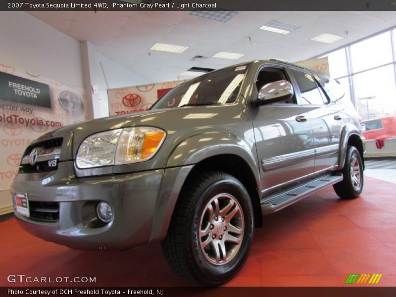 Phantom Gray Pearl / Light Charcoal 2007 Toyota Sequoia Limited 4WD