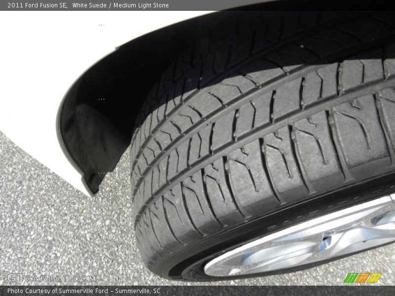 White Suede / Medium Light Stone 2011 Ford Fusion SE