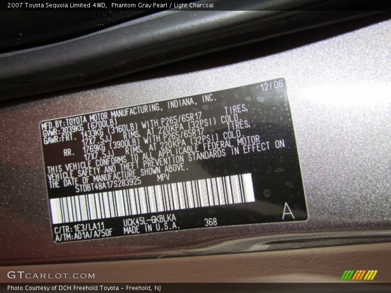 Phantom Gray Pearl / Light Charcoal 2007 Toyota Sequoia Limited 4WD