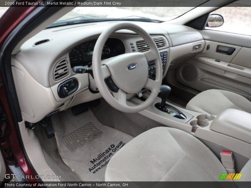  2006 Taurus SE Medium/Dark Flint Grey Interior
