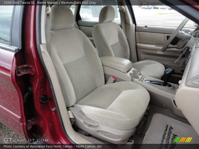  2006 Taurus SE Medium/Dark Flint Grey Interior