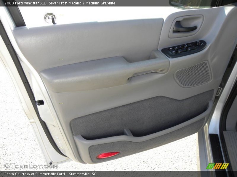 Silver Frost Metallic / Medium Graphite 2000 Ford Windstar SEL