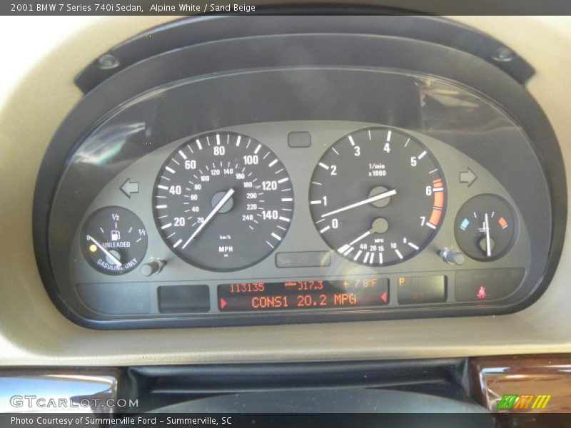 Alpine White / Sand Beige 2001 BMW 7 Series 740i Sedan