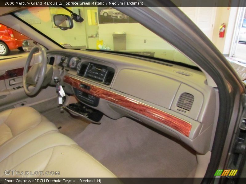 Spruce Green Metallic / Medium Parchment 2000 Mercury Grand Marquis LS