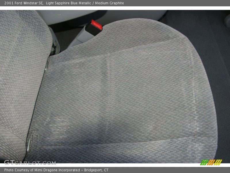 Light Sapphire Blue Metallic / Medium Graphite 2001 Ford Windstar SE
