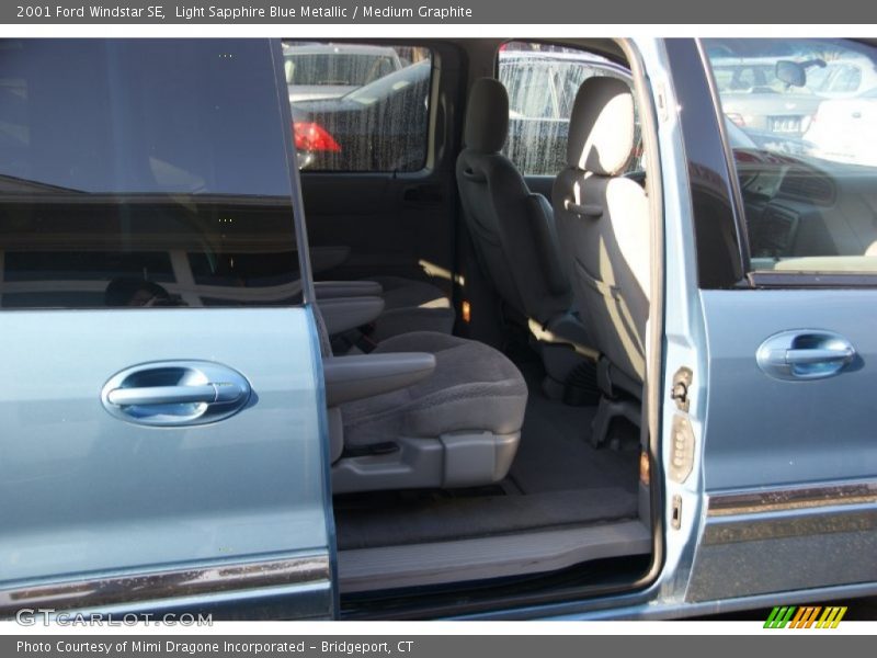 Light Sapphire Blue Metallic / Medium Graphite 2001 Ford Windstar SE