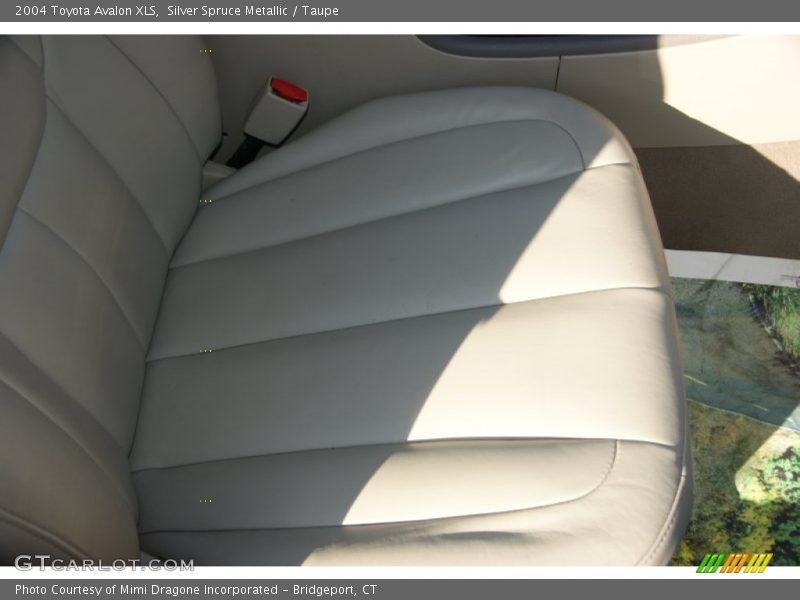 Silver Spruce Metallic / Taupe 2004 Toyota Avalon XLS