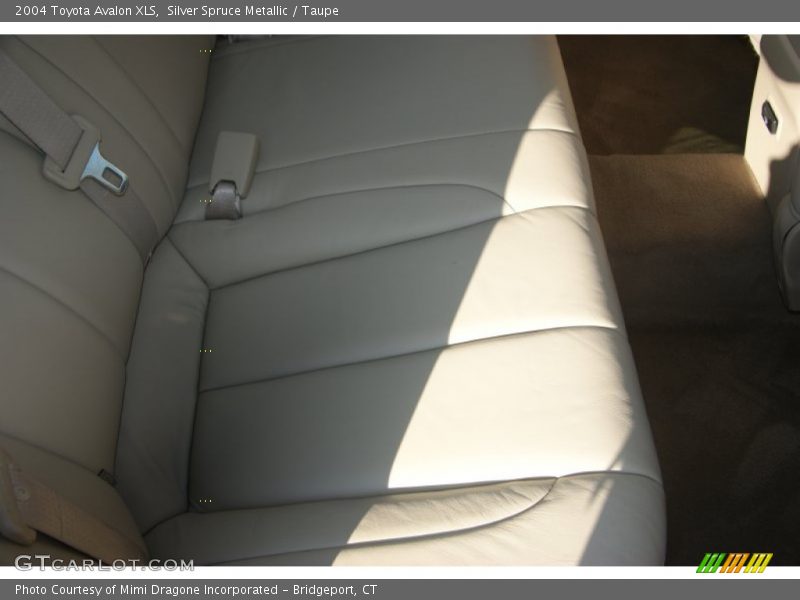 Silver Spruce Metallic / Taupe 2004 Toyota Avalon XLS