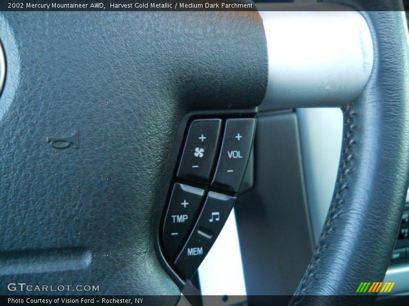 Harvest Gold Metallic / Medium Dark Parchment 2002 Mercury Mountaineer AWD