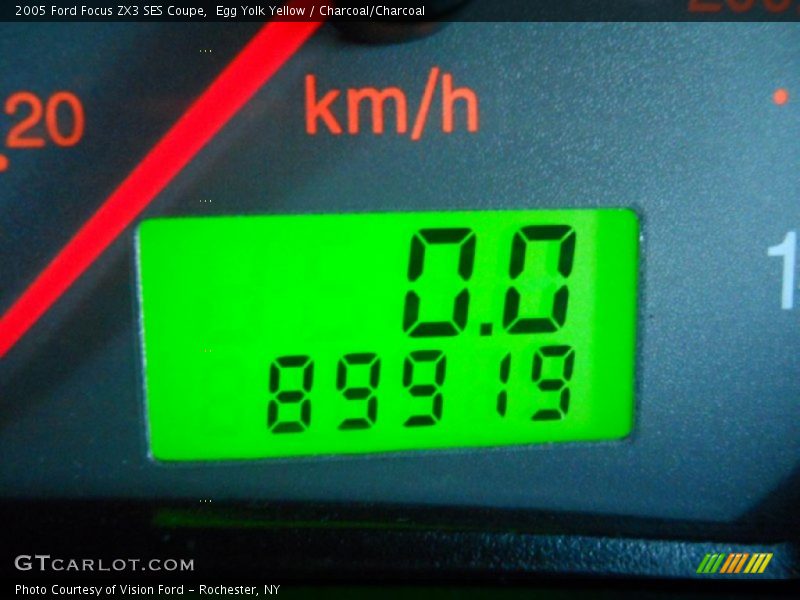 Egg Yolk Yellow / Charcoal/Charcoal 2005 Ford Focus ZX3 SES Coupe
