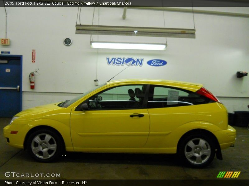 Egg Yolk Yellow / Charcoal/Charcoal 2005 Ford Focus ZX3 SES Coupe
