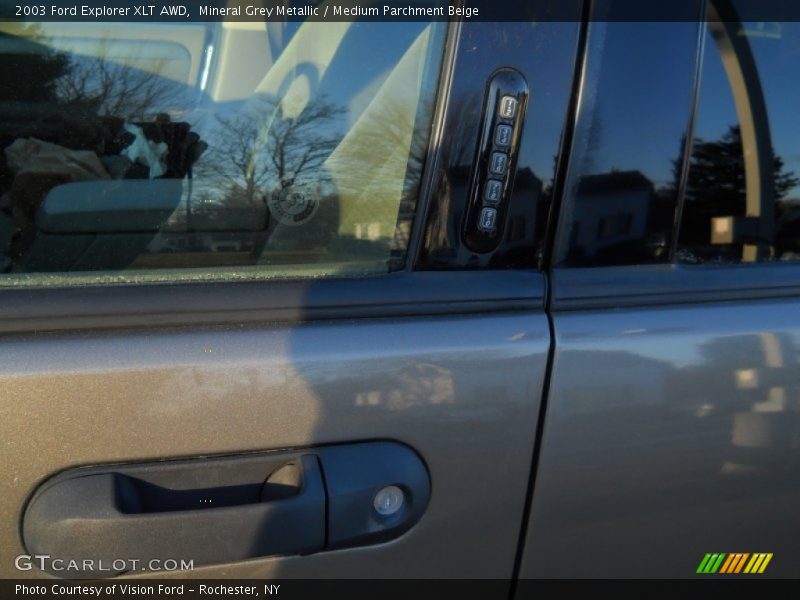 Mineral Grey Metallic / Medium Parchment Beige 2003 Ford Explorer XLT AWD