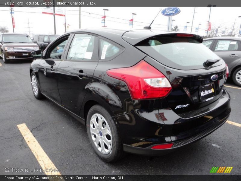 Black / Charcoal Black 2012 Ford Focus SE 5-Door