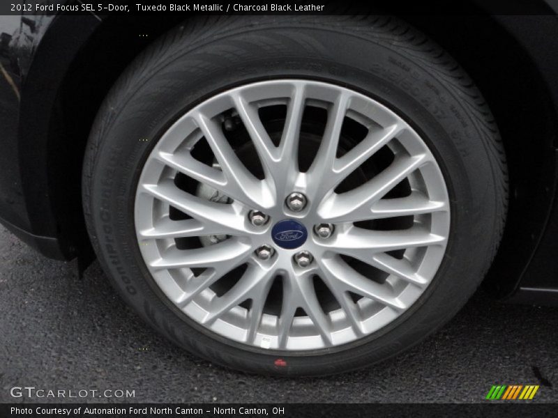 Tuxedo Black Metallic / Charcoal Black Leather 2012 Ford Focus SEL 5-Door
