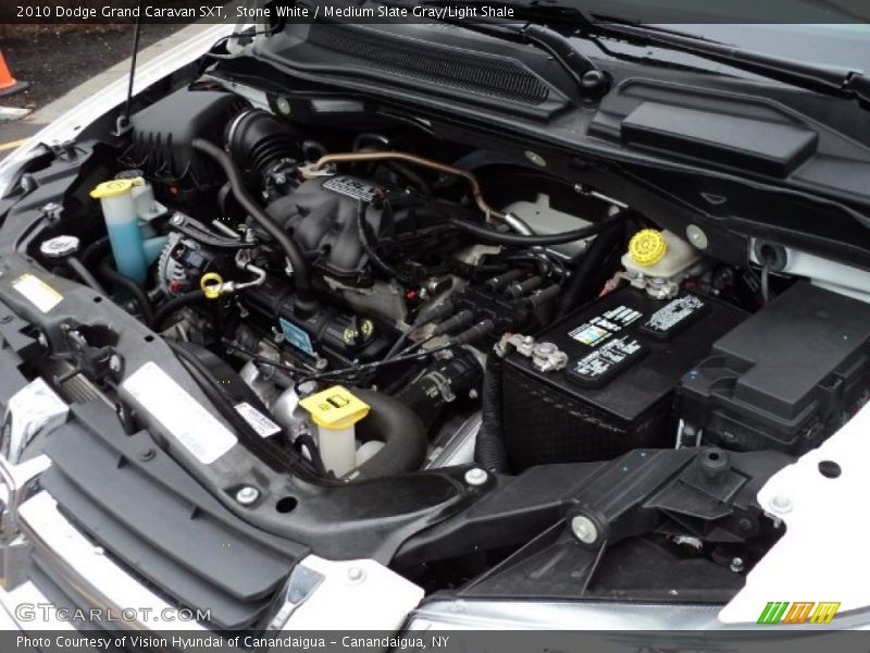 Stone White / Medium Slate Gray/Light Shale 2010 Dodge Grand Caravan SXT