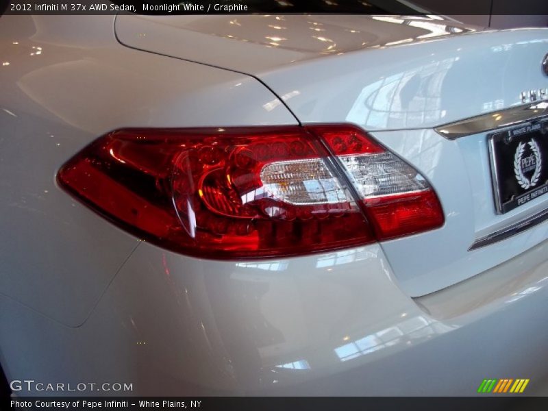 Moonlight White / Graphite 2012 Infiniti M 37x AWD Sedan