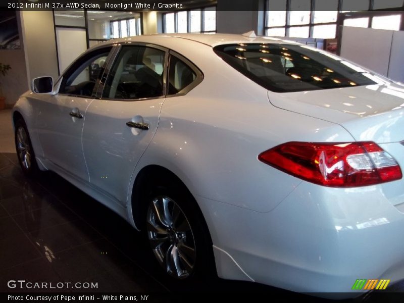 Moonlight White / Graphite 2012 Infiniti M 37x AWD Sedan