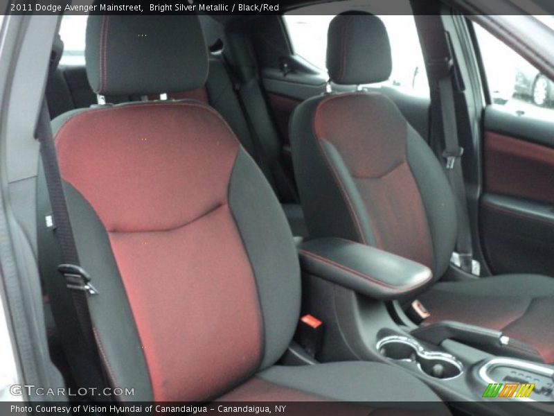 Bright Silver Metallic / Black/Red 2011 Dodge Avenger Mainstreet