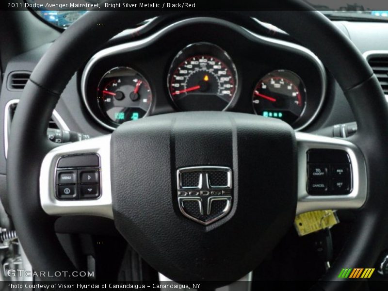 Bright Silver Metallic / Black/Red 2011 Dodge Avenger Mainstreet