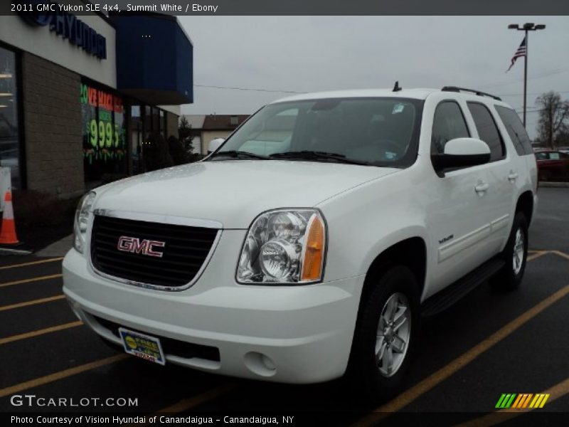 Summit White / Ebony 2011 GMC Yukon SLE 4x4