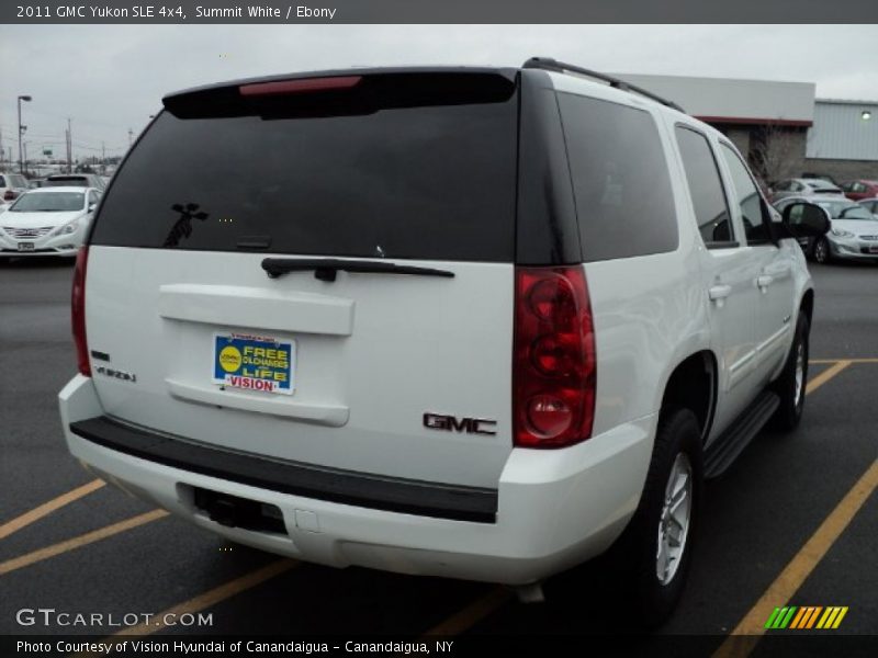 Summit White / Ebony 2011 GMC Yukon SLE 4x4