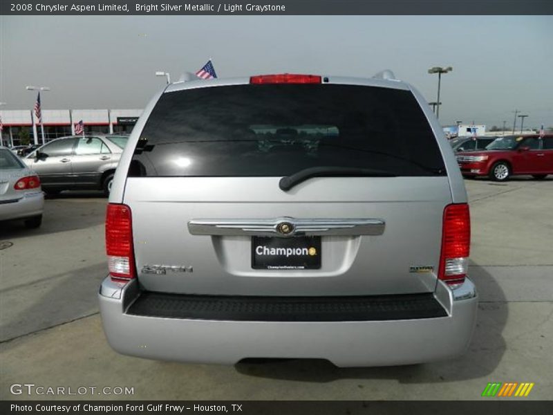 Bright Silver Metallic / Light Graystone 2008 Chrysler Aspen Limited