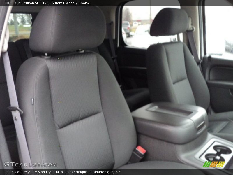 Summit White / Ebony 2011 GMC Yukon SLE 4x4