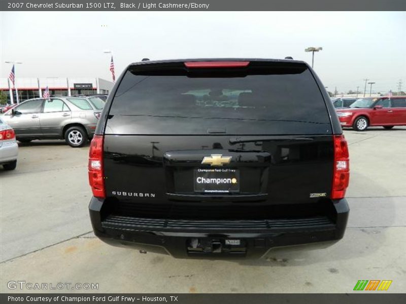 Black / Light Cashmere/Ebony 2007 Chevrolet Suburban 1500 LTZ