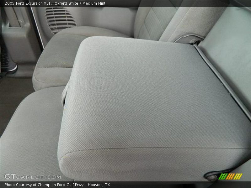 Oxford White / Medium Flint 2005 Ford Excursion XLT