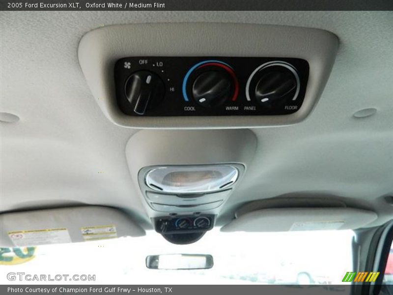 Oxford White / Medium Flint 2005 Ford Excursion XLT