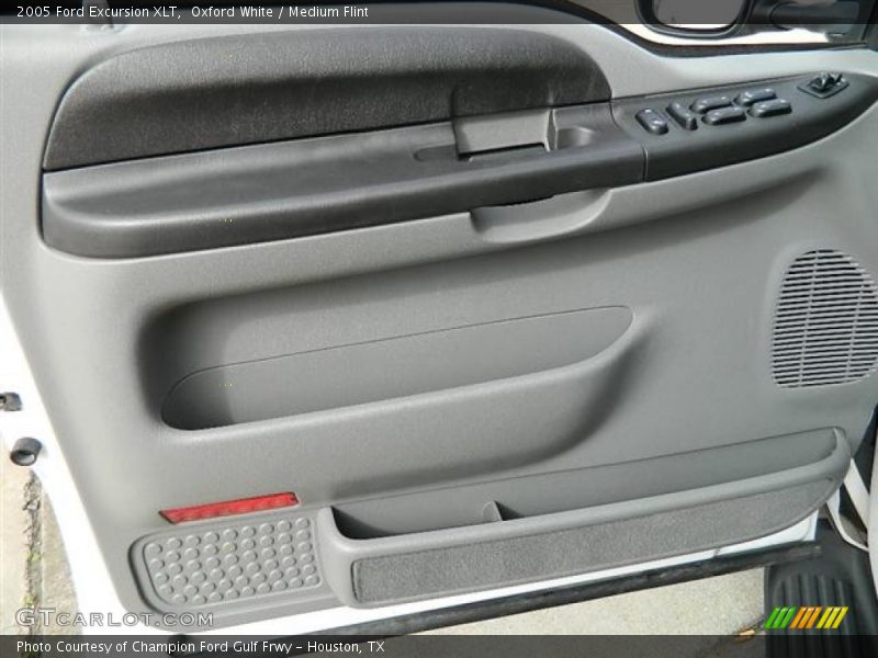 Oxford White / Medium Flint 2005 Ford Excursion XLT