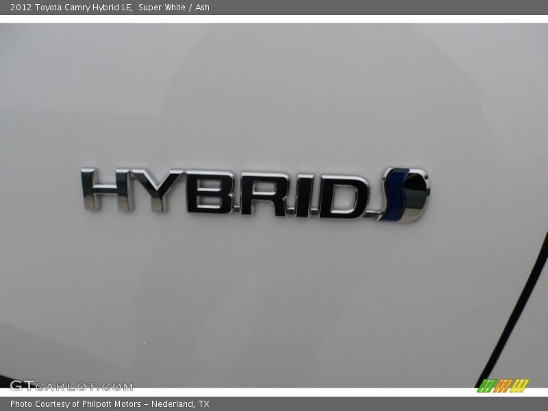 Super White / Ash 2012 Toyota Camry Hybrid LE